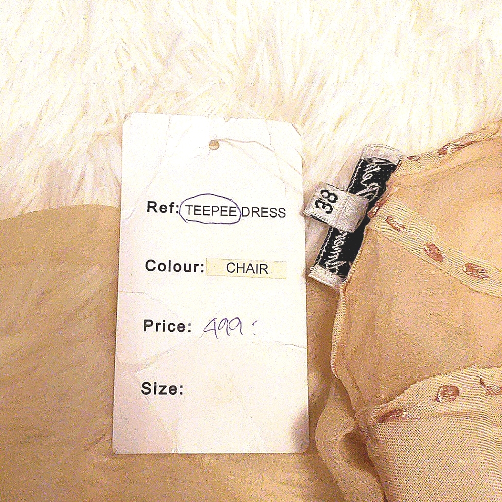 Dress - Picture 5 of 6